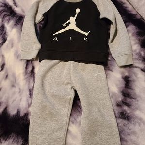 Air jordan sweatsuit